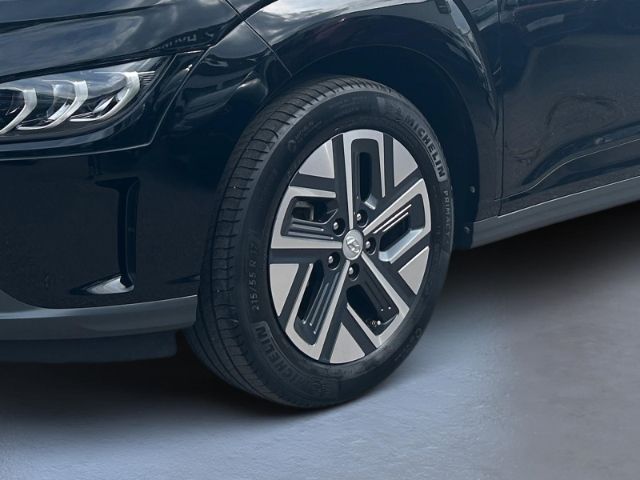 Fahrzeugabbildung Hyundai KONA Trend Elektro 2WD 11 KW Navi Soundsystem LE