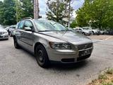 Volvo V50 Kombi 1.8 Kinetic*TUV NEU* - Volvo V50 Kinetic mit Benzin-Antrieb
