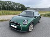 MINI Cooper C C Favoured Trim Steptronic Favoured... - MINI MINI: Favoured Trim