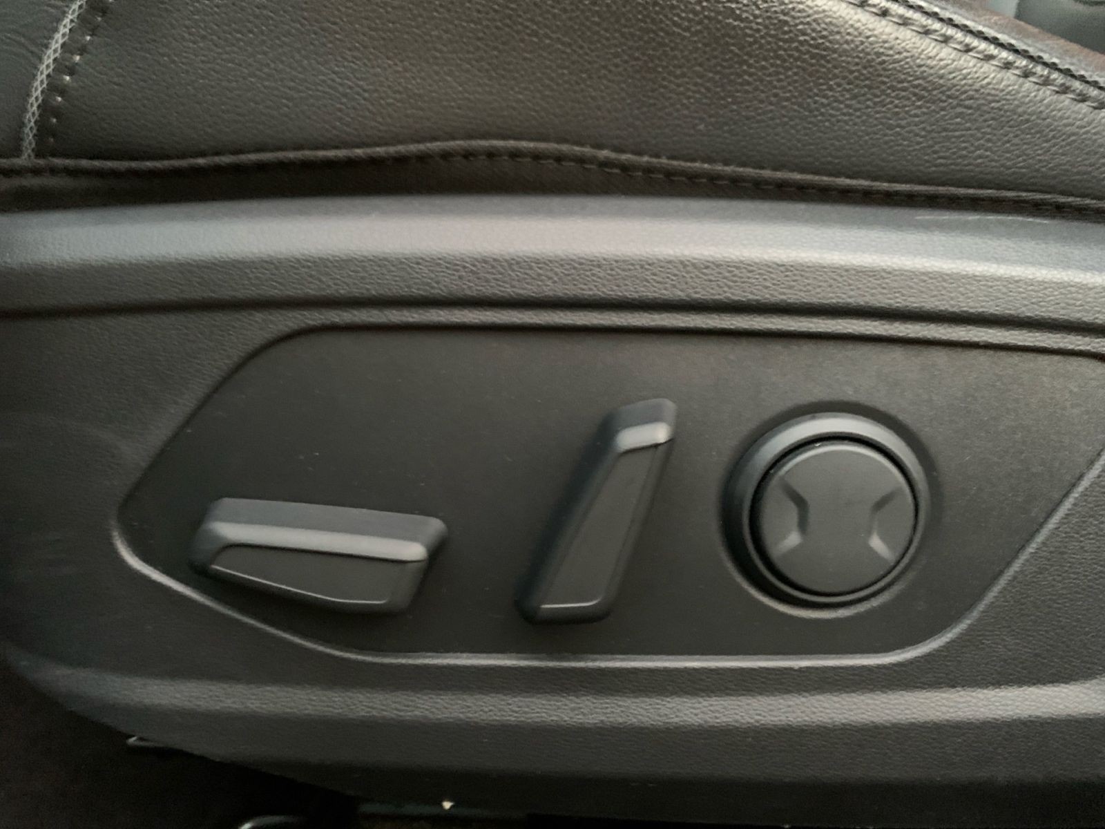 Fahrzeugabbildung Hyundai TUCSON 1.6 CRDi Prime Mild-Hybrid Assi.Paket 1Hd