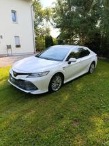 Toyota Camry 2,5-l-VVT-i Hybrid Executive Auto Exec... - Toyota Camry: 2.5