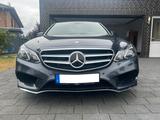 Mercedes-Benz E 350d AMG Line 4Matic MB100 Schiebedach Harman