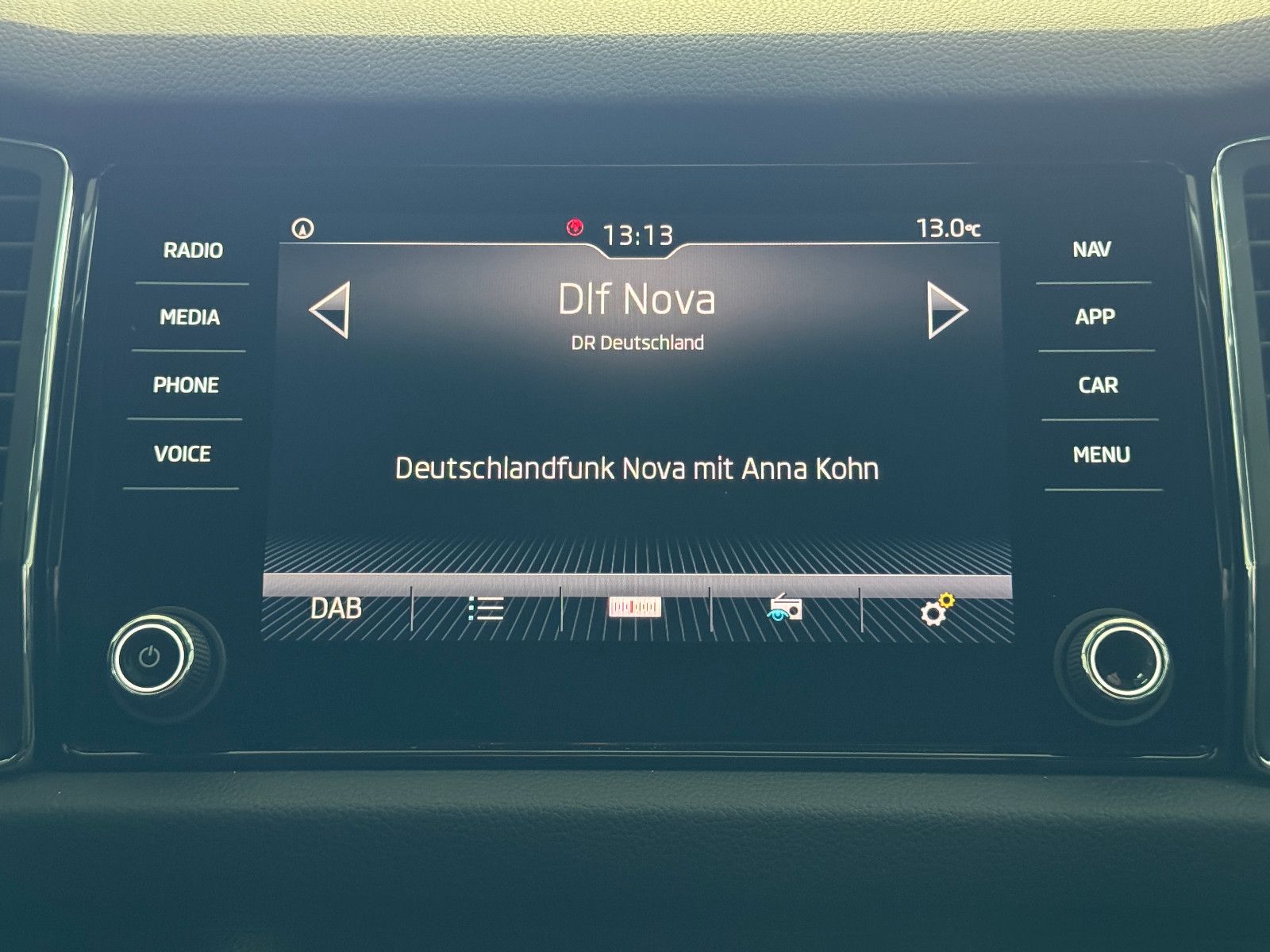 Fahrzeugabbildung SKODA Kodiaq 2.0 TDI DSG STYLE VIRTUAL ACC MEMORY AHK