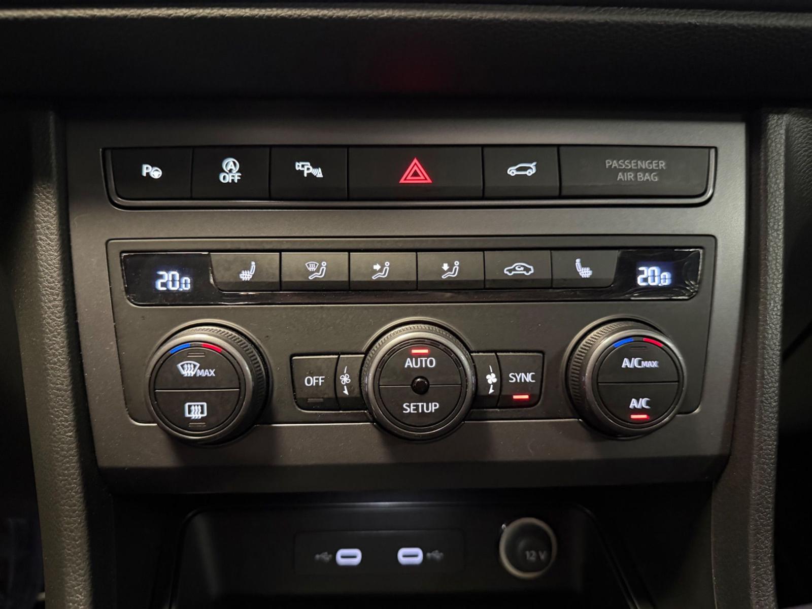 Cupra Ateca 2.0 TSI 4Drive VZ PANO AHK CAM ACC BEATS, миниатюра 30