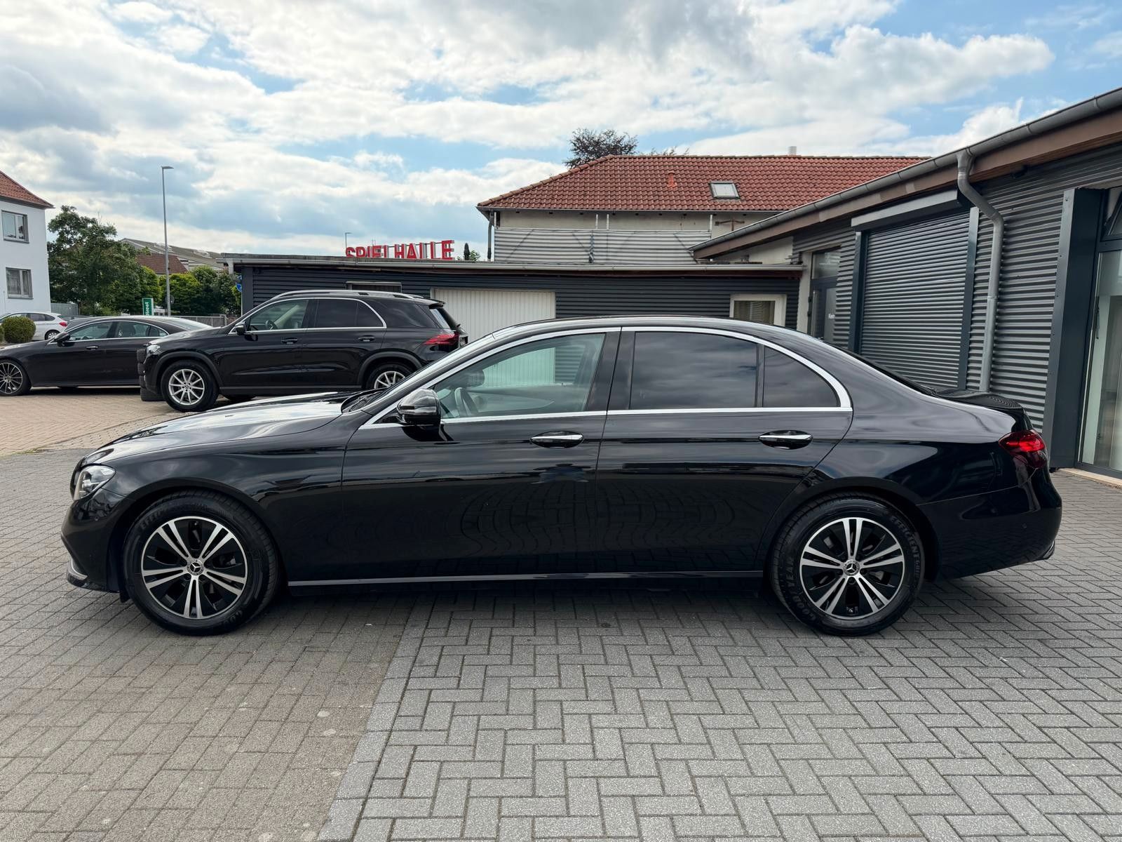 Mercedes-Benz E 220d Avantgarde 360°KAMERA/KEYLESSGO/BURMESTER foto 15