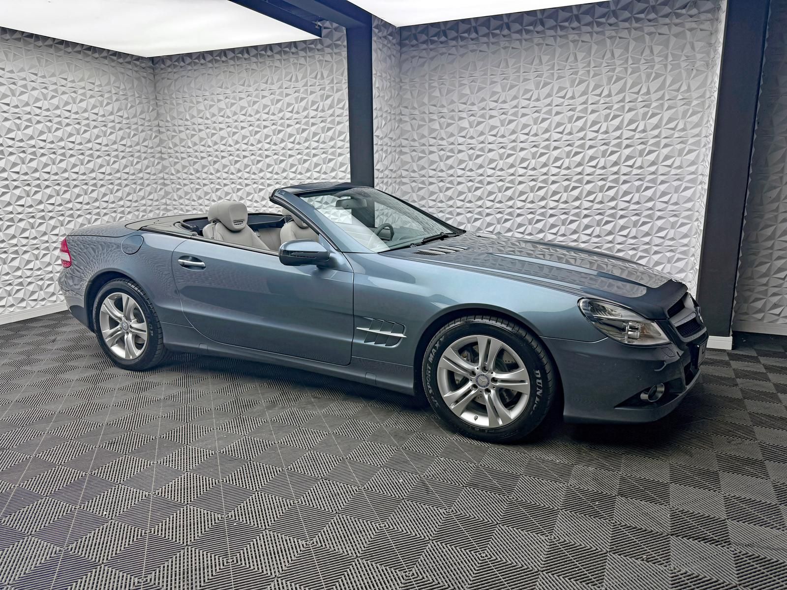 Fahrzeugabbildung Mercedes-Benz **DE-FAHRZEUG**SAMMLERSTÜCK**