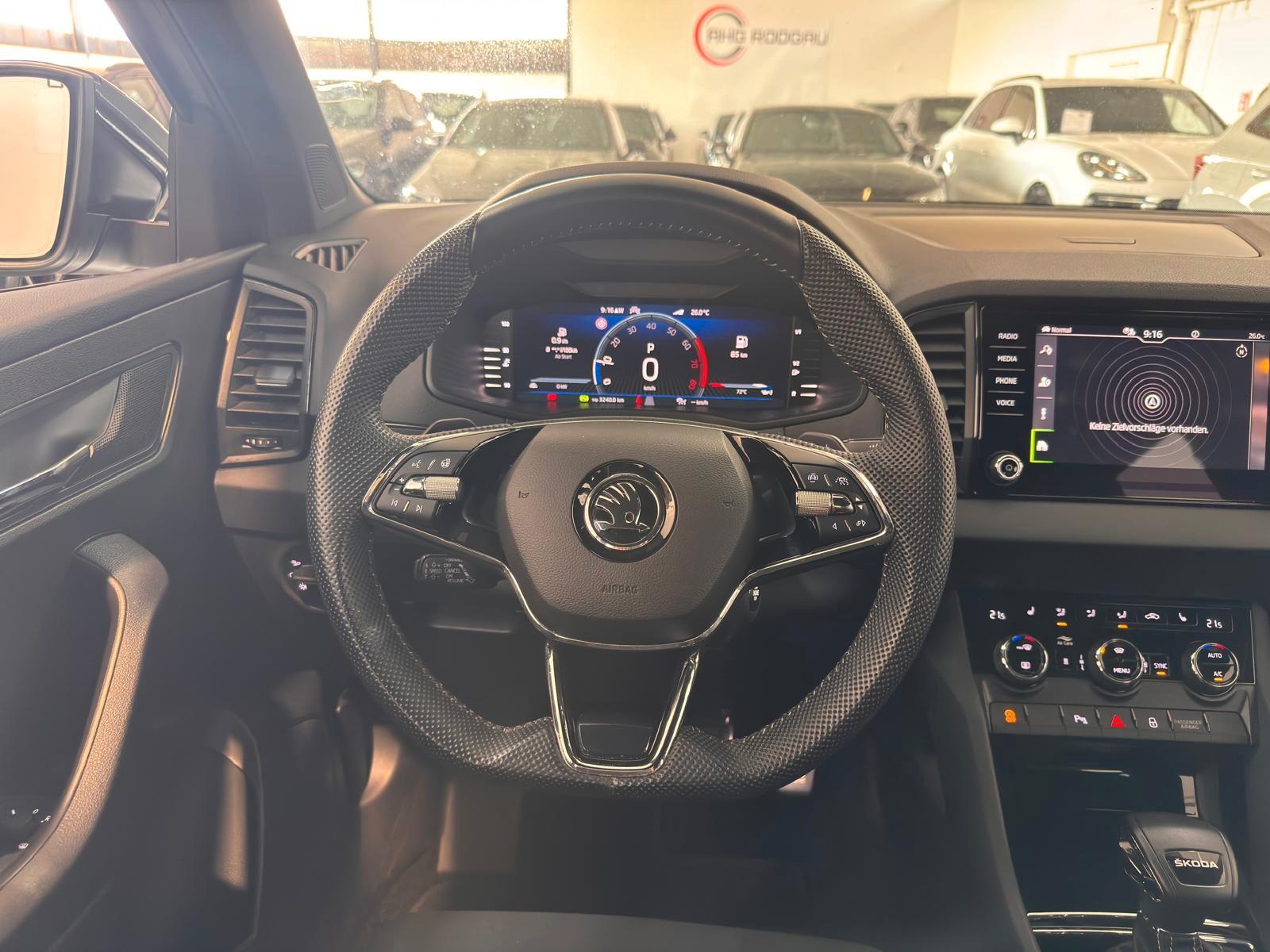 Skoda Karoq Sportline ShZ/Ambient/ACC/Winter-Paket Plu, миниатюра 25