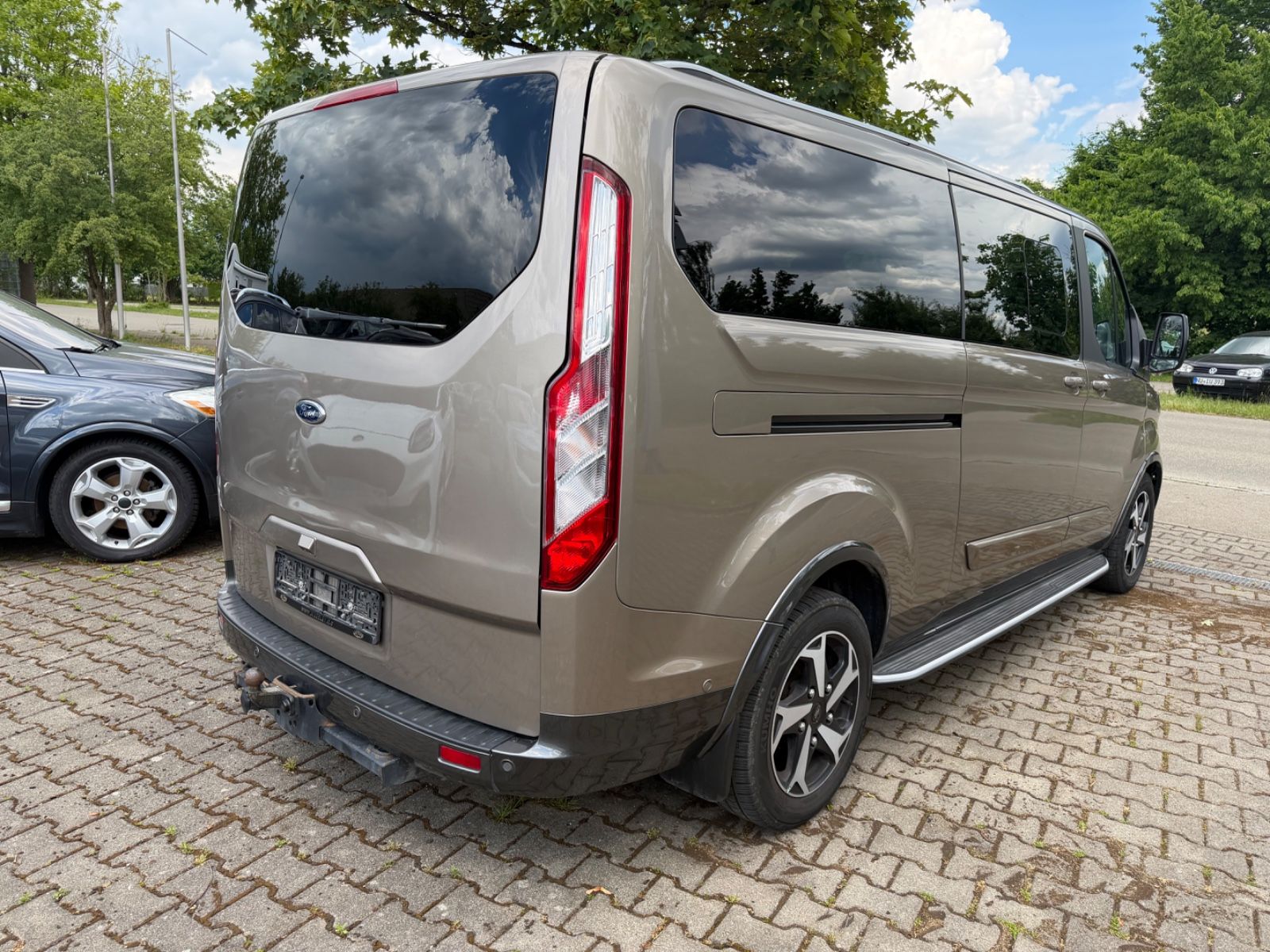 Ford Tourneo Custom Active X foto 3