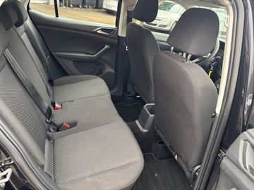 Bild 9 VW T-Cross 1.0 TSI PDC/Klima/Mirror Link/LED-Schei