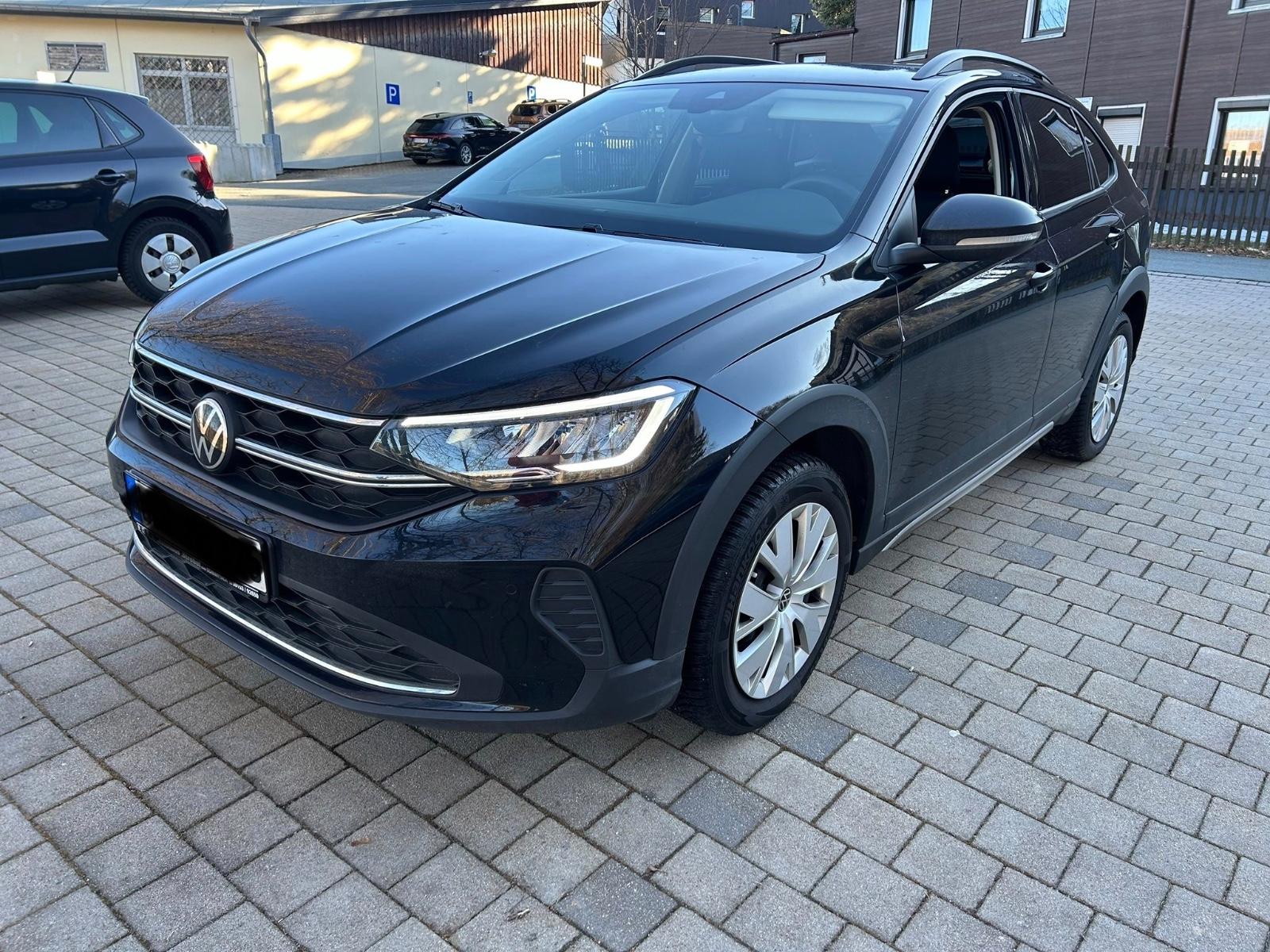 Volkswagen Taigo Life Automatik 1.Hand 8.900km Unfallfrei