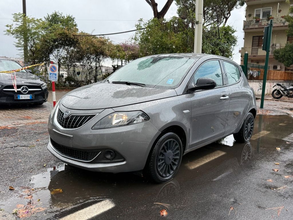 Image of Lancia Ypsilon