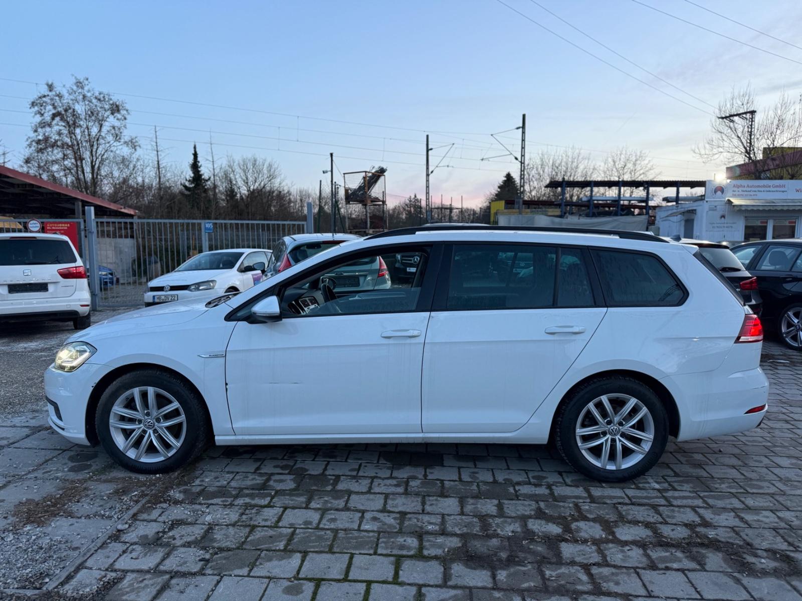 Volkswagen Golf 7*Kombi*1.5 TSI*Comfortline*Xenon LED*PDC