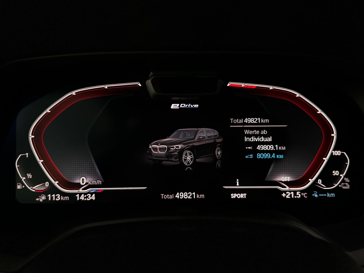 Fahrzeugabbildung BMW X5 xD45e M Sport Laser 360°HUD DAB H/K Komfort