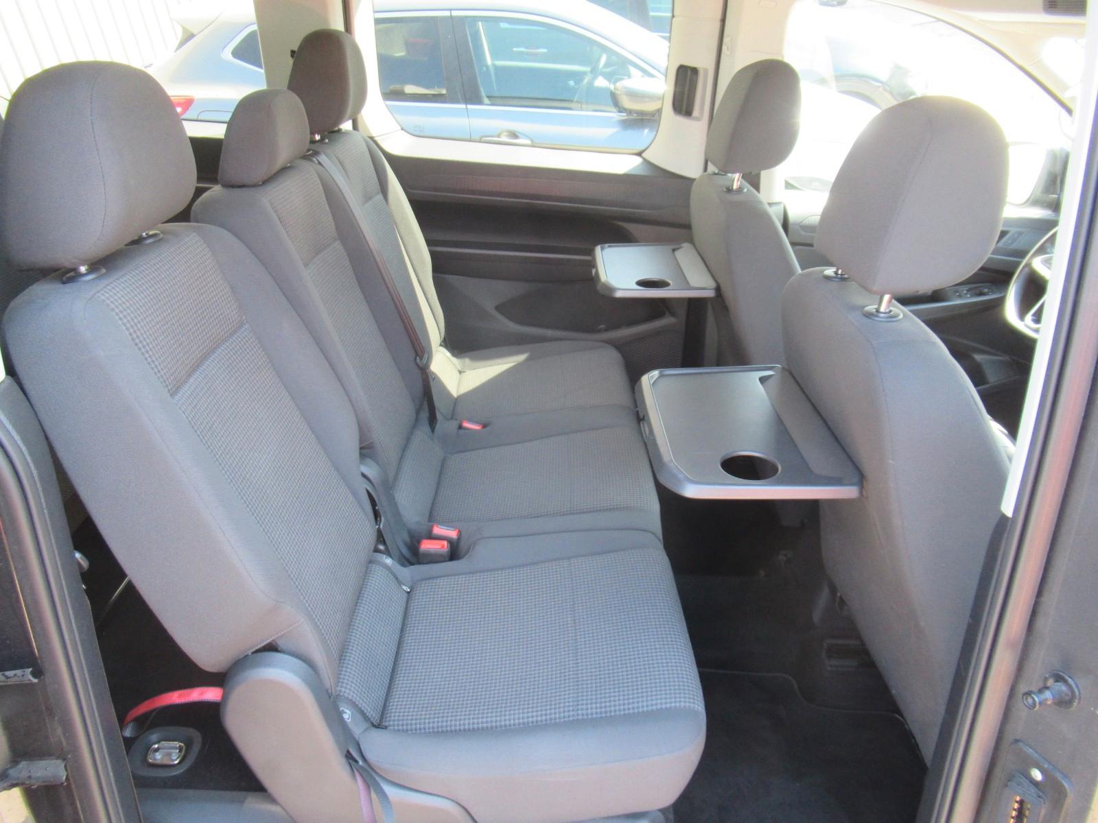 Volkswagen Caddy Basis Maxi 7 SITZER-NAVI-KAMERA-SHZ-1.HAND