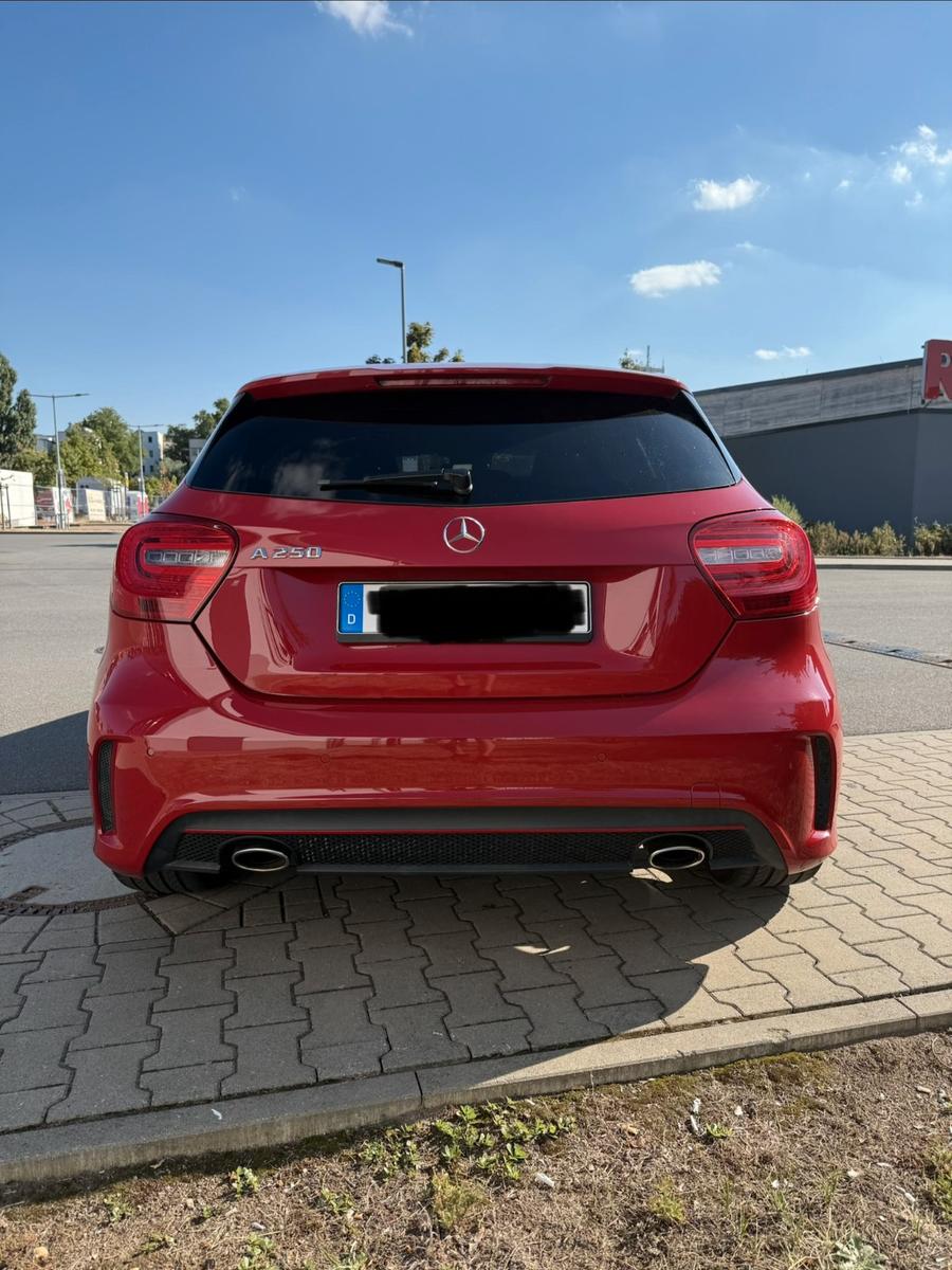 Mercedes-Benz A 250 Sport (AMG Syling)