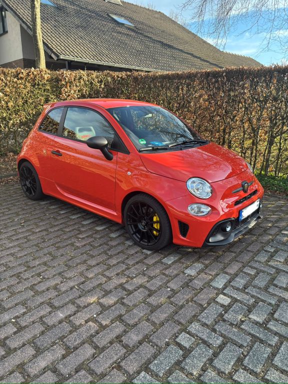 Image of Abarth 695
