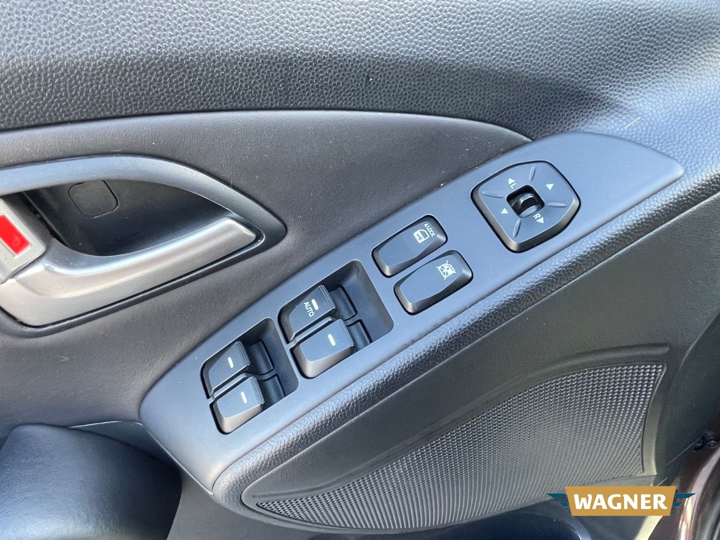 Fahrzeugabbildung Hyundai ix35 Tucson Style AWD Sitzheizung Klimaautomatik