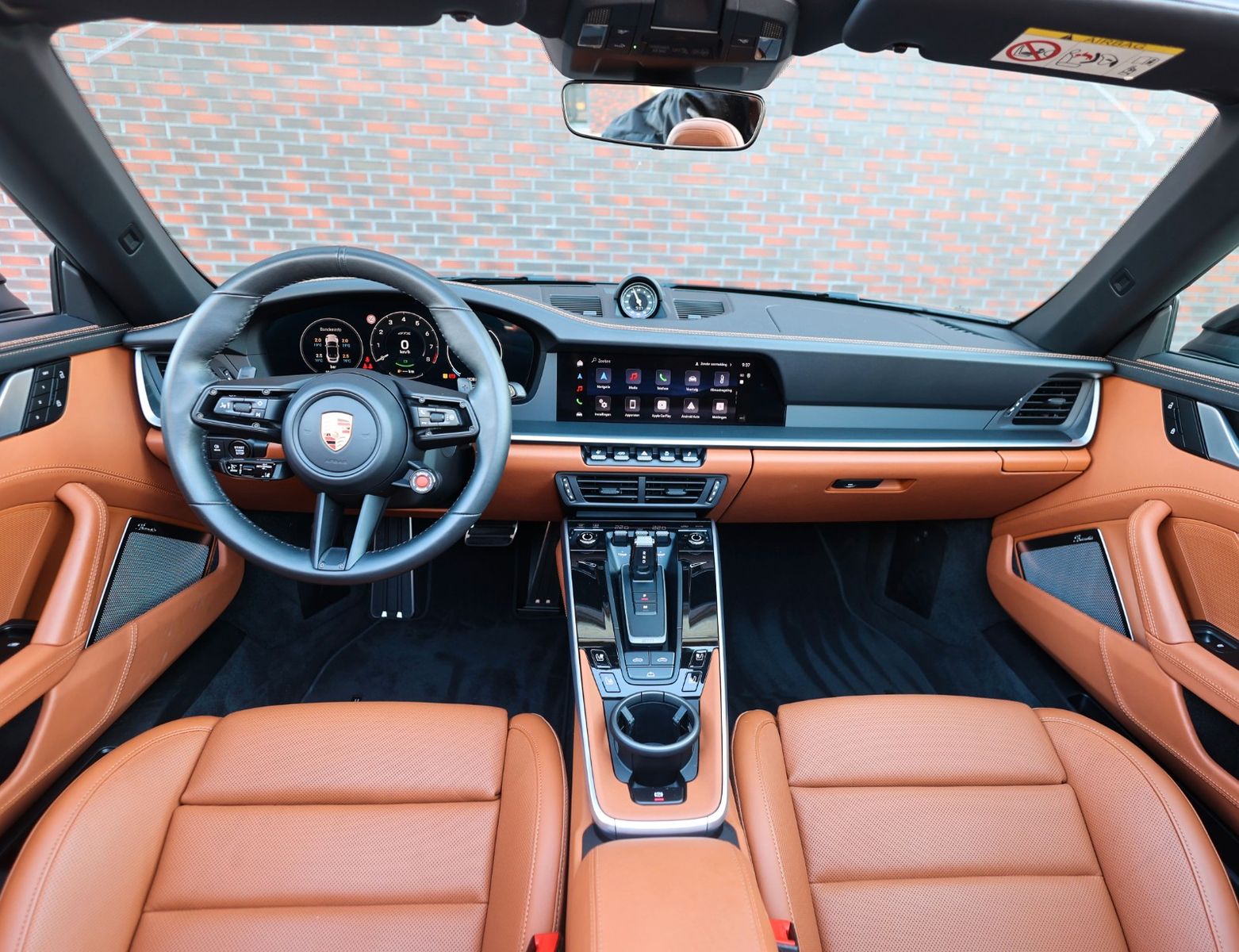 Porsche 911 Carrera 4 GTS Cabriolet imagem 3