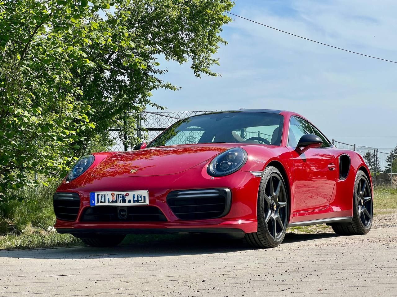 Porsche 991 TURBO S/ LIFT/ ACC/ CFK/ BURMESTER/ EZ 22 foto 2