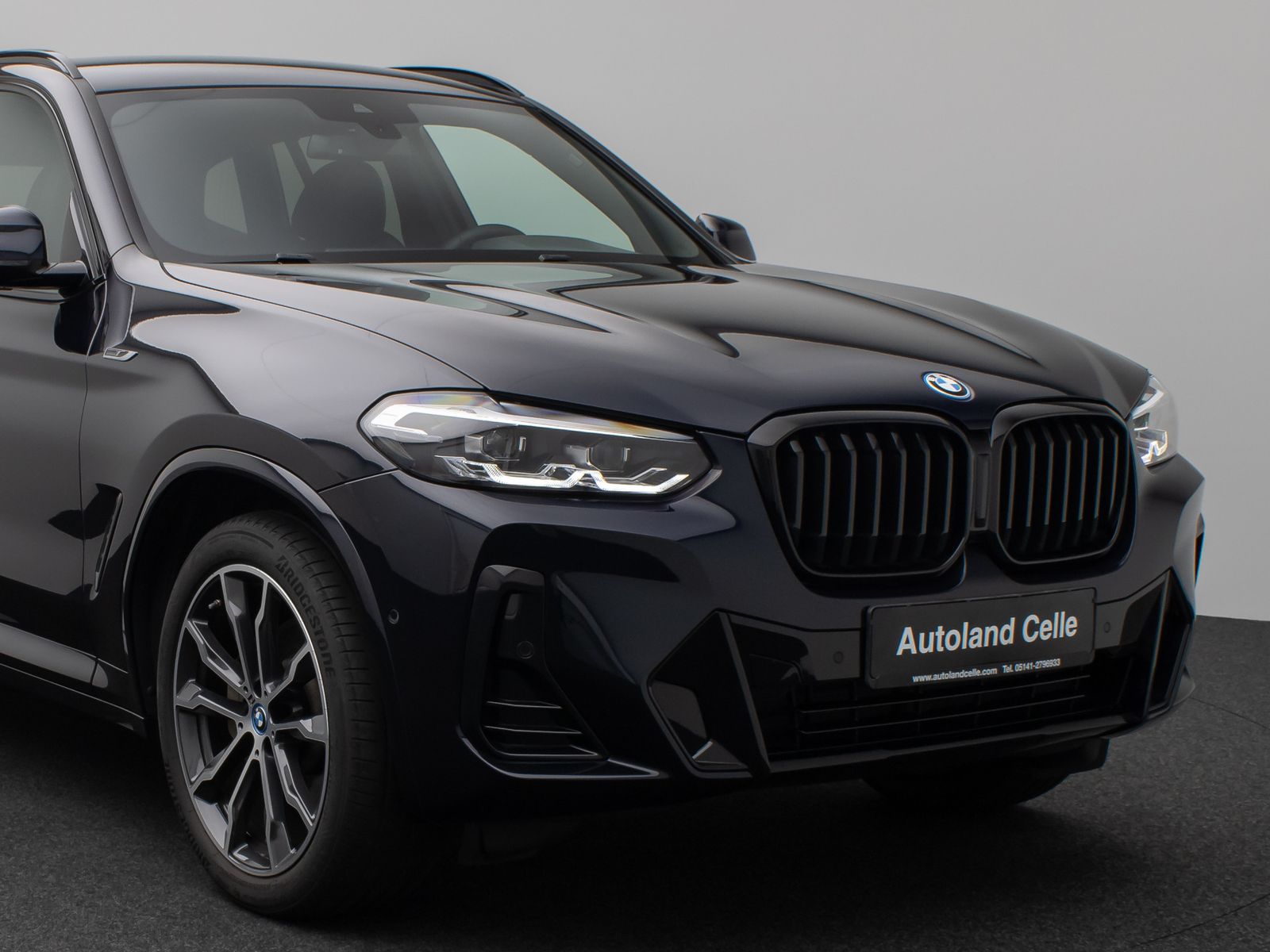 Fahrzeugabbildung BMW X3 xD30e M Sport Kamera DAB DrivAssis LED 20Zoll