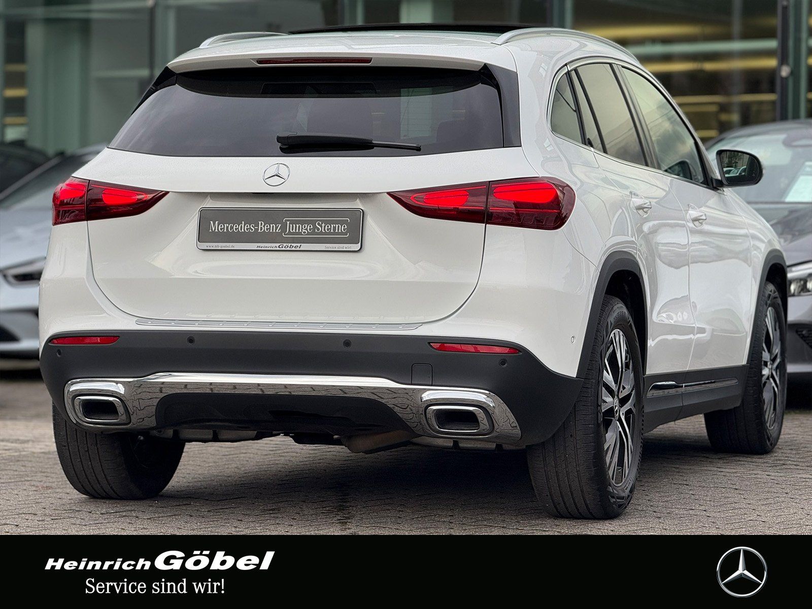 Fahrzeugabbildung Mercedes-Benz GLA 220 d 4M PROGRESSIVE*PANO*AHK*MEMORY*KAMERA