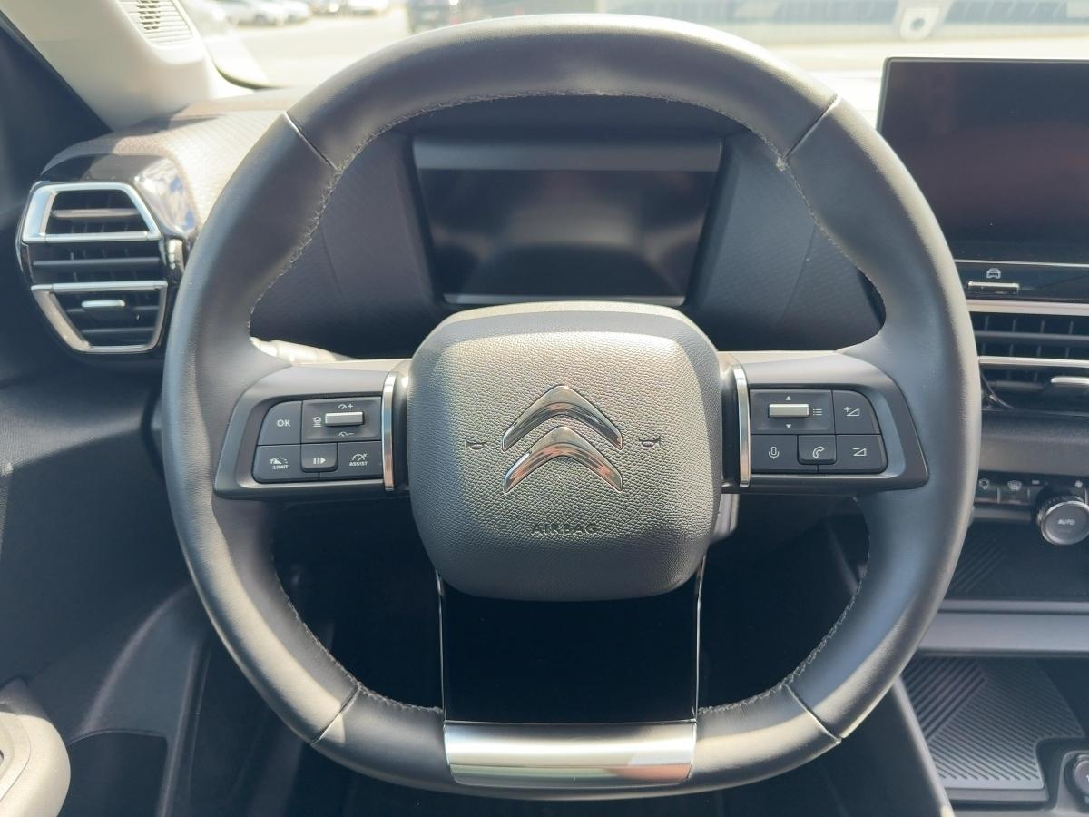 Citroën ë-C4 Shine 136