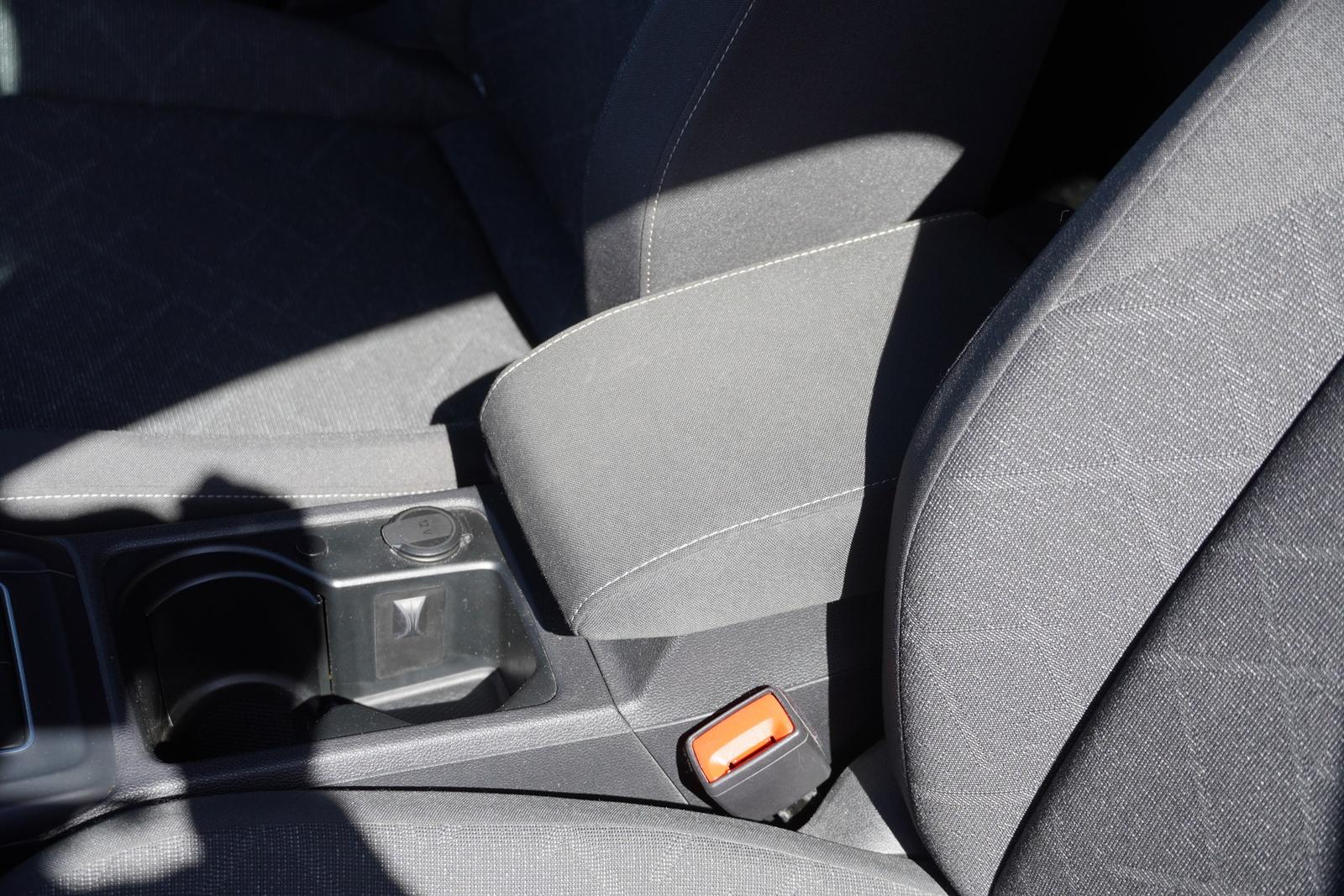 Volkswagen Golf VIII 1.5 Klimaaut. LED Navi PDC ACC USB, миниатюра 22