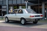 BMW 320 3-SERIE E21 - BMW 320: E21
