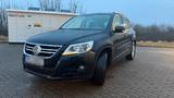 Volkswagen Tiguan, Baujahr  Vollausstattu... - Volkswagen Tiguan mit Diesel-Antrieb: Van