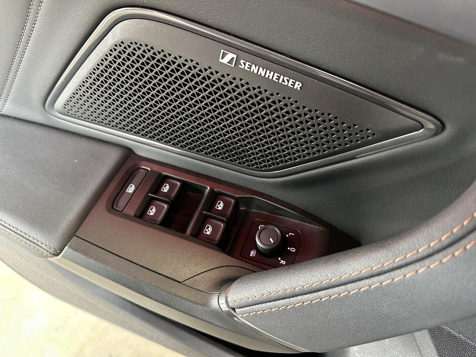 Cupra Leon VZ Sennheiser Progr.Design Pano 19 ́ ́Pure P., миниатюра 10