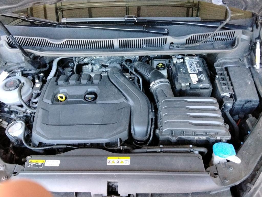 Volkswagen Touran Highline 1.5 TSI 110kW 7-Gang DSG 4 Türen, миниатюра 18