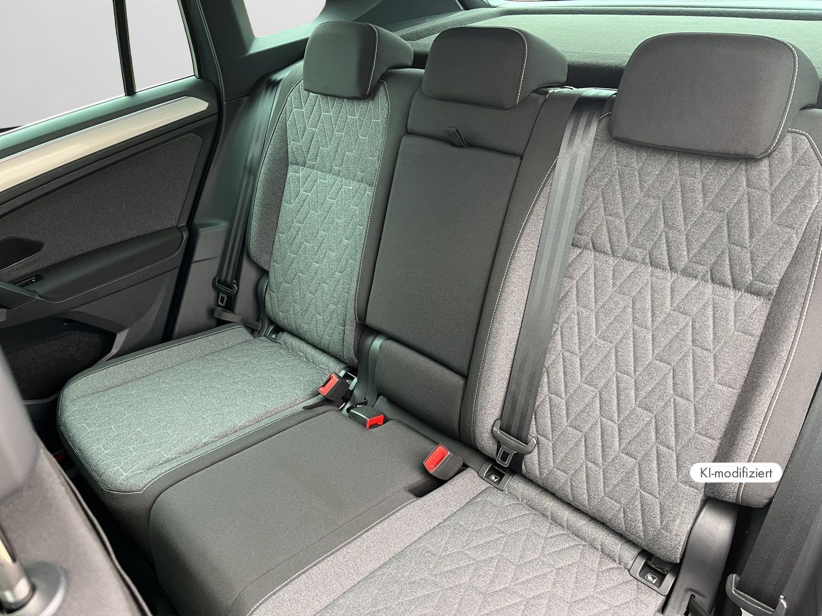 Volkswagen Tiguan - Bild 15