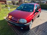 Renault Schöner gepflegter Renault Clio aus 1. Hand - gebrauchte Renault Clio aus dem Jahr 1999
