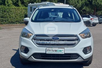 Ford Kuga - 2