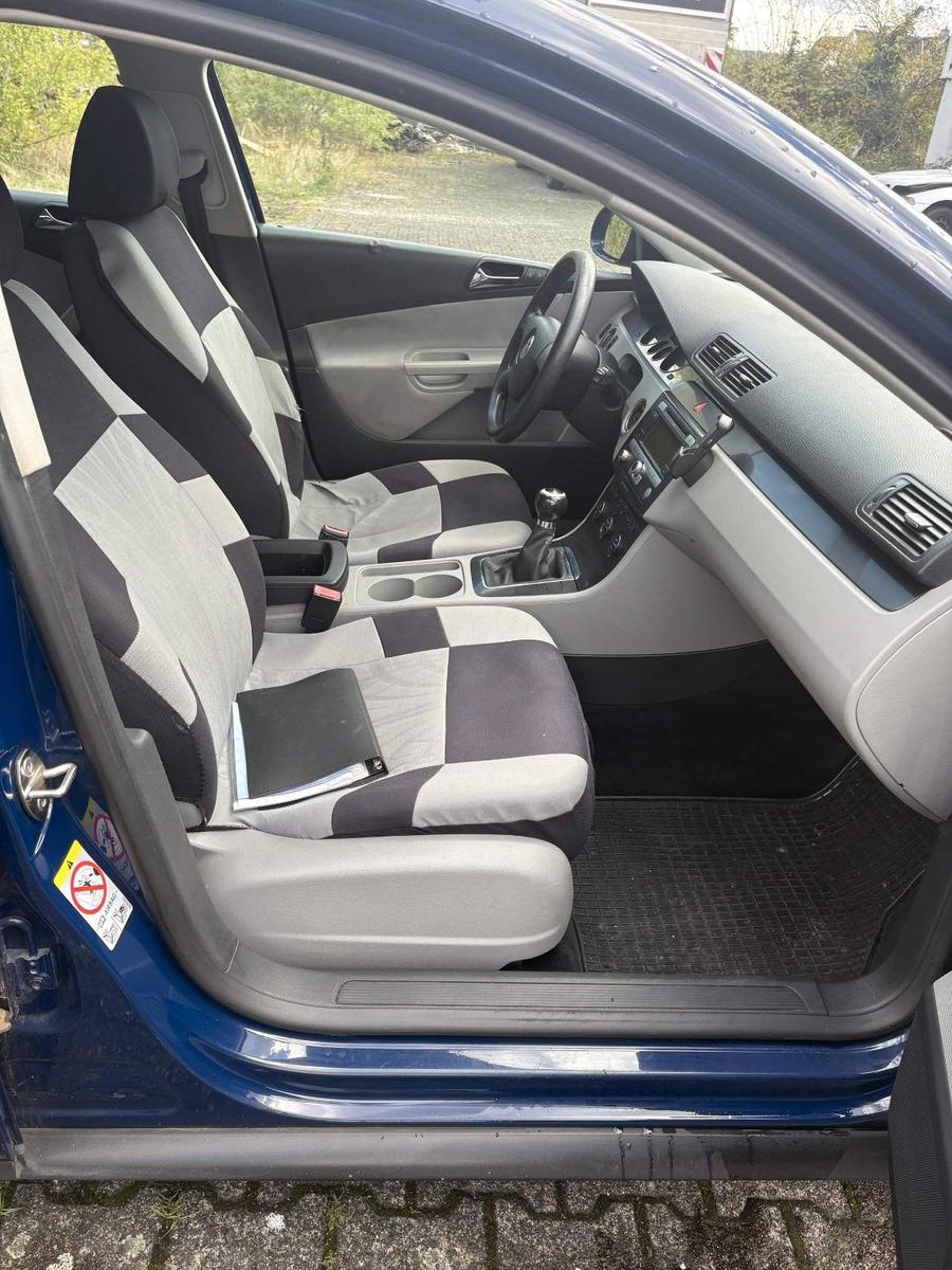Volkswagen Passat 2007 — photo 12