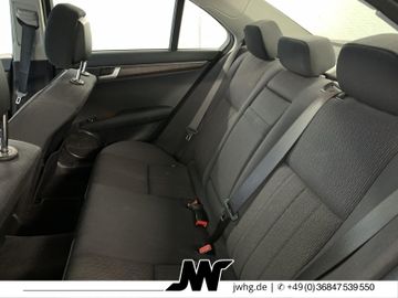 Mercedes C 200 - 6
