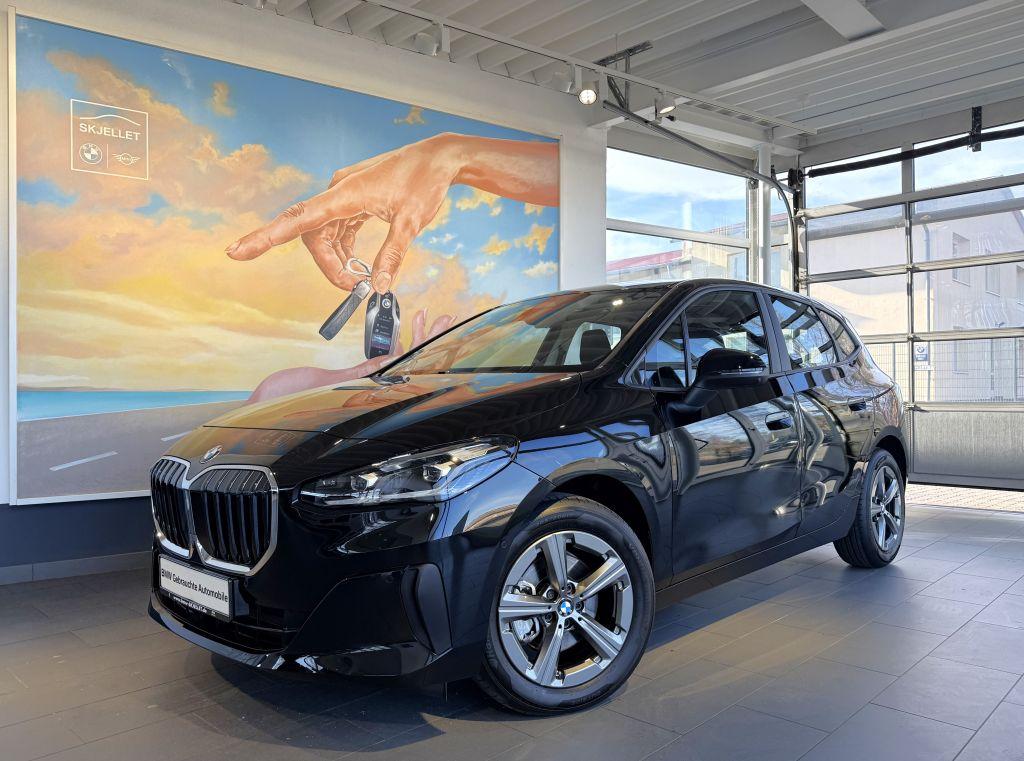 BMW 218i Active Tourer KOMF+HUD+ACC+AHK+KAM+SPUR+AL+