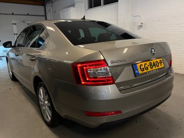 Skoda Octavia - 2