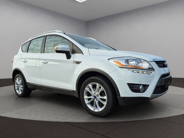 Ford Kuga Titanium - BI-XENON - AUDIO-NAVI-AHK