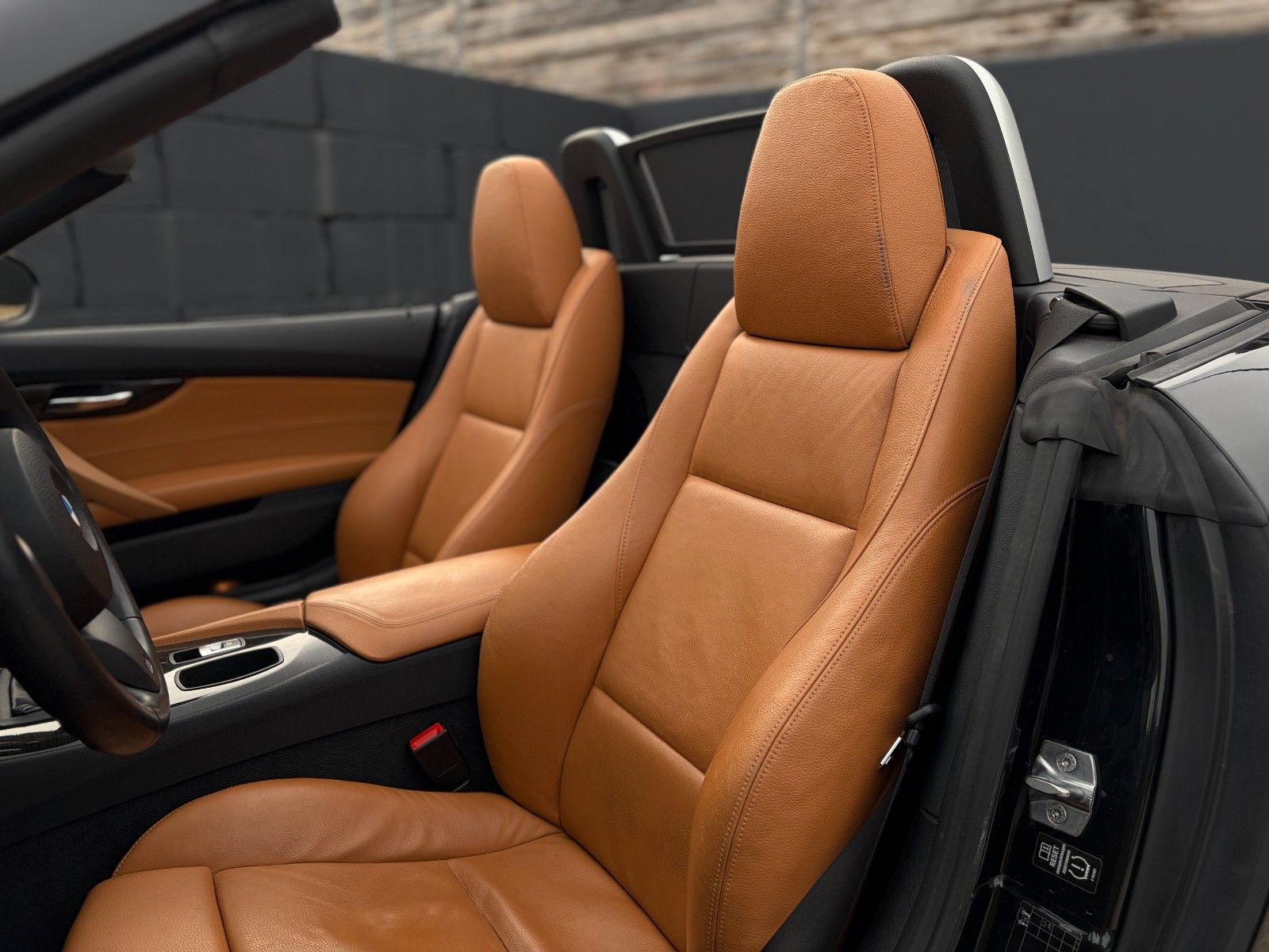 Fahrzeugabbildung BMW Z4 Roadster sDrive 35i SHZ LHZ PDC HiFi Temp.