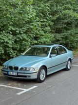 BMW 528i A - - BMW 528 aus 1996: 528i