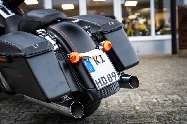 Fahrzeugabbildung Harley-Davidson STREET GLIDE SPECIAL FLHXS - APE LENKER -