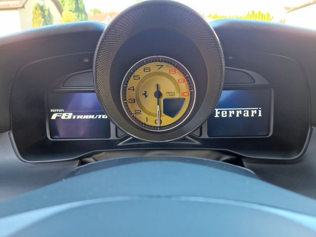 Fahrzeugabbildung Ferrari F8 Tributo*LED*Racing-Sitze*Lift*Dt.Auto