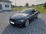 BMW 335i E92 Handschalter - BMW 335 aus 2006: 335i