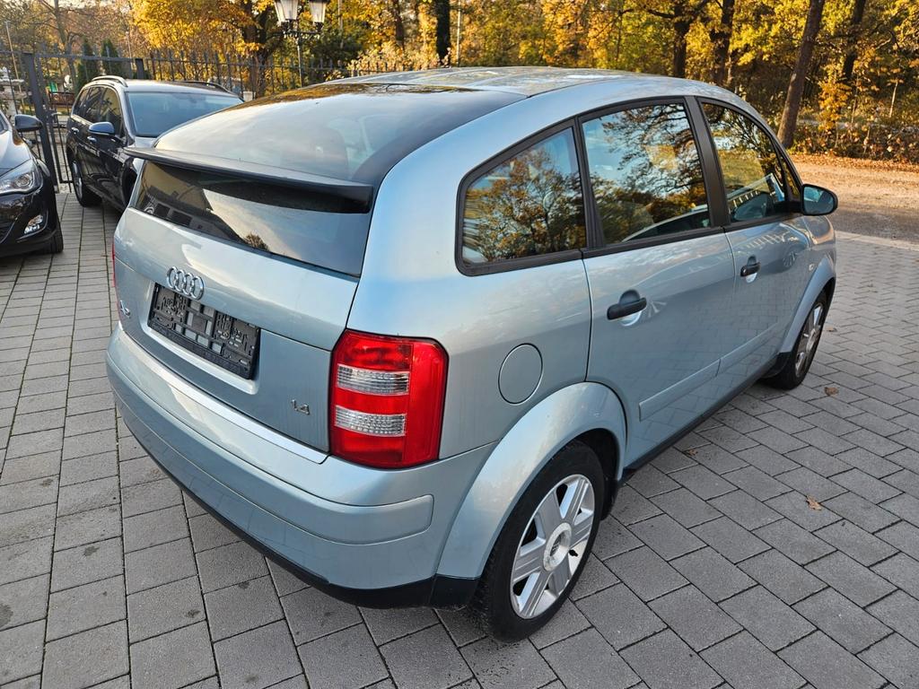 Audi A2
