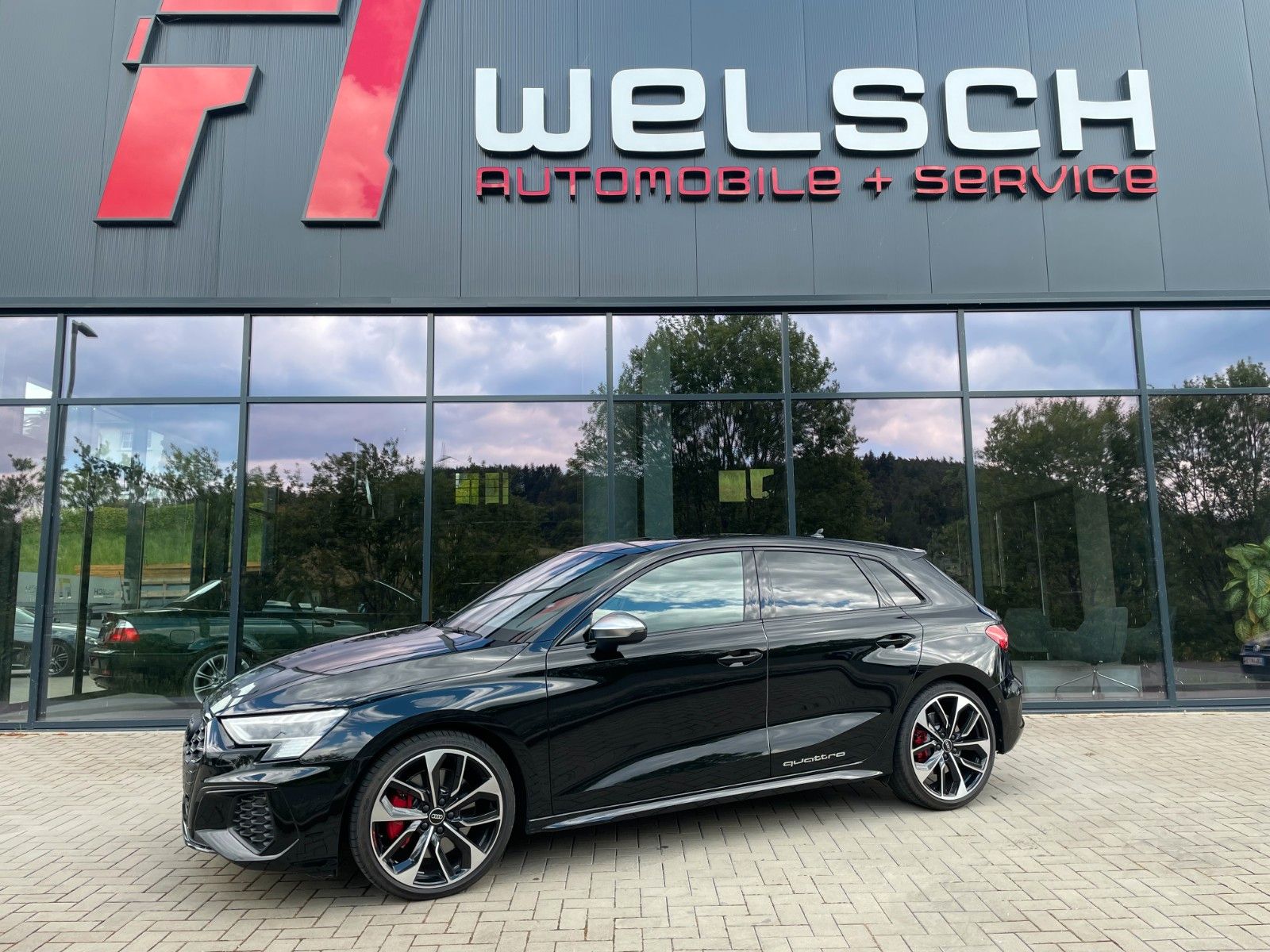 AUDI S3 Sportback 2.0 TFSI quattro NEUWAGENZUSTAND