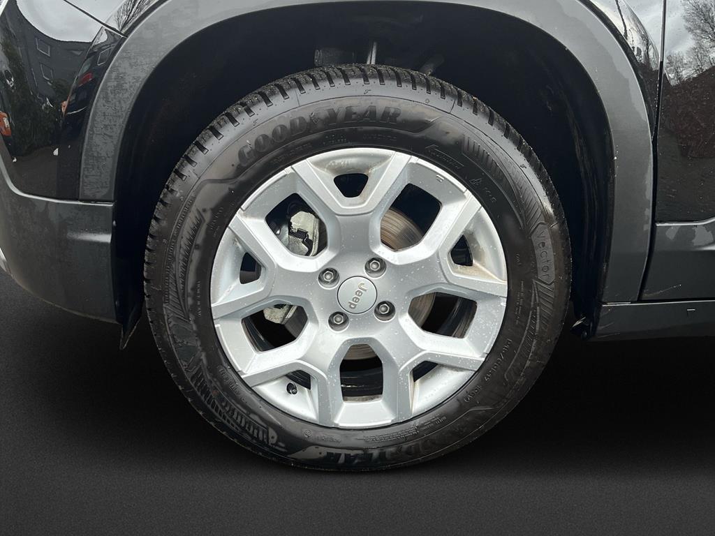 Jeep Avenger Altitude 1.2 Benzin