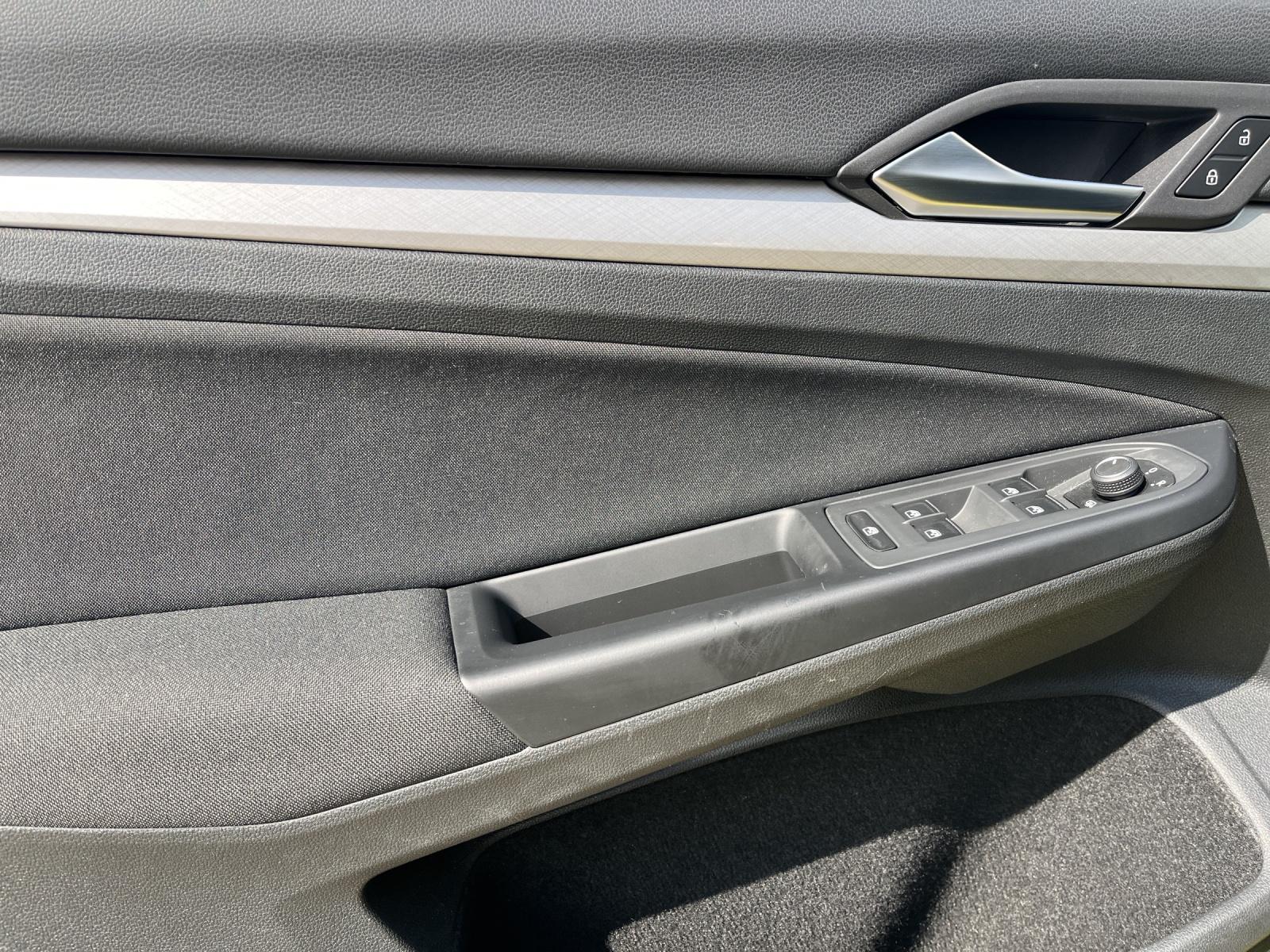 Volkswagen Golf 8 1.5 TSI Life Navi LED PDC LM Klima, миниатюра 7
