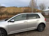 Volkswagen Golf 7 Allstar 1.2 TSI / Scheckheft / Ins. / TÜV - Gebrauchtwagen in Stuttgart bis 10.000 Euro