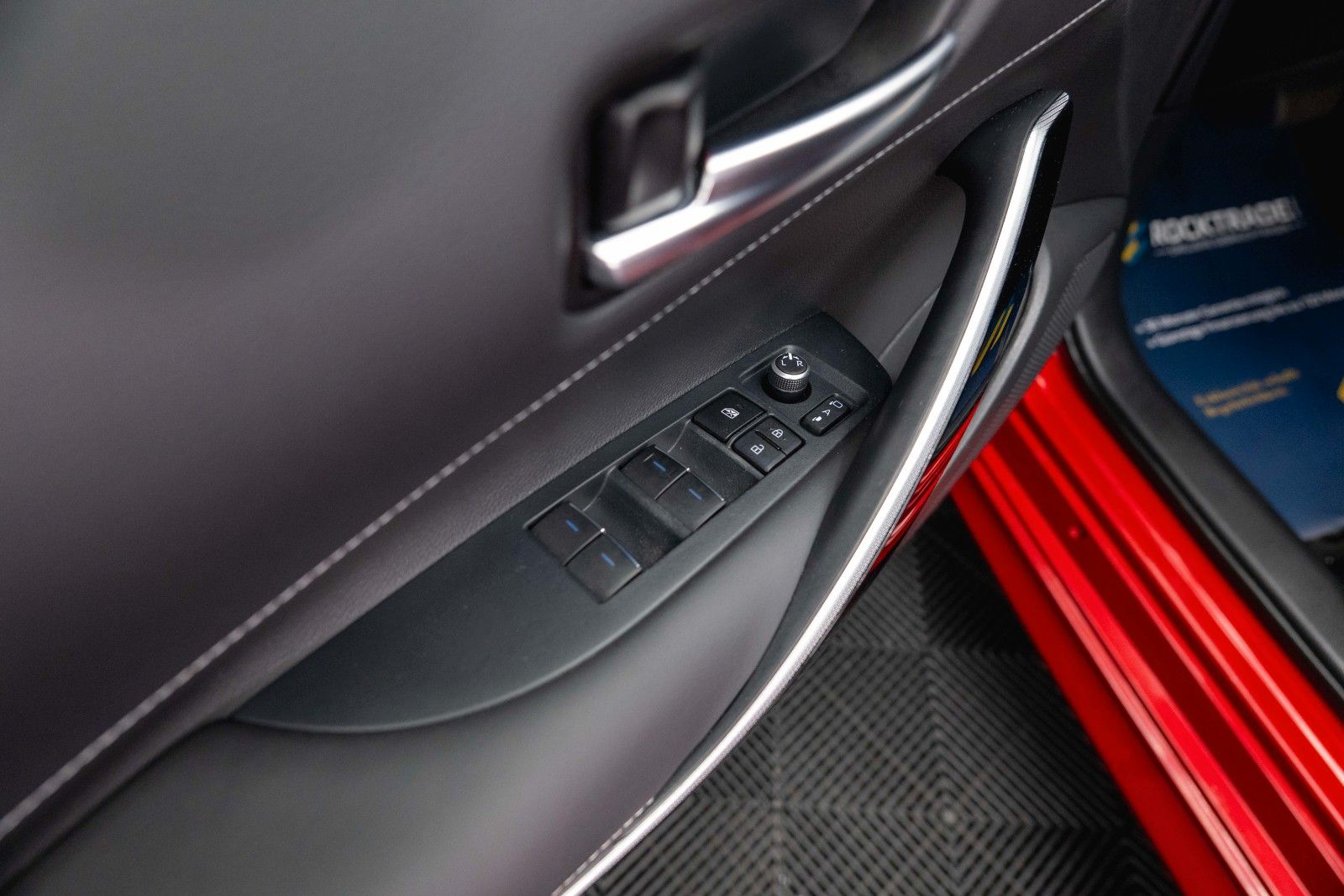 Fahrzeugabbildung Toyota Corolla Hybrid Lounge *ACC*LED*DAB*Head Up*JBL*
